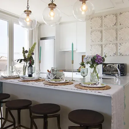 Chezmoihomes Luxury Cathedral Penthouse Appartement